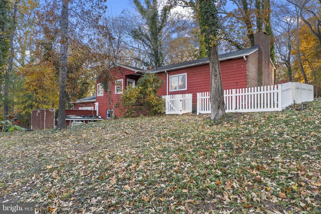 15000 FORT TRAIL
