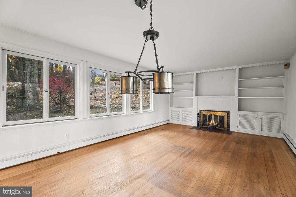 15000 FORT TRAIL