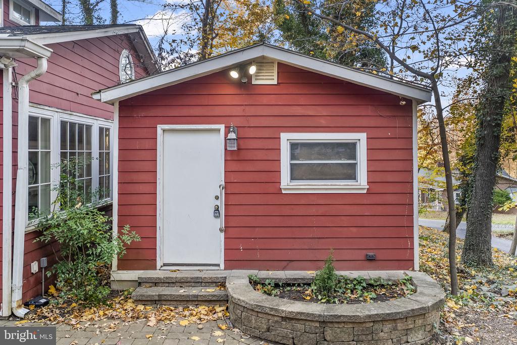 15000 FORT TRAIL
