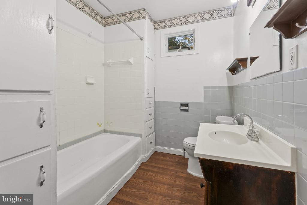 15000 FORT TRAIL