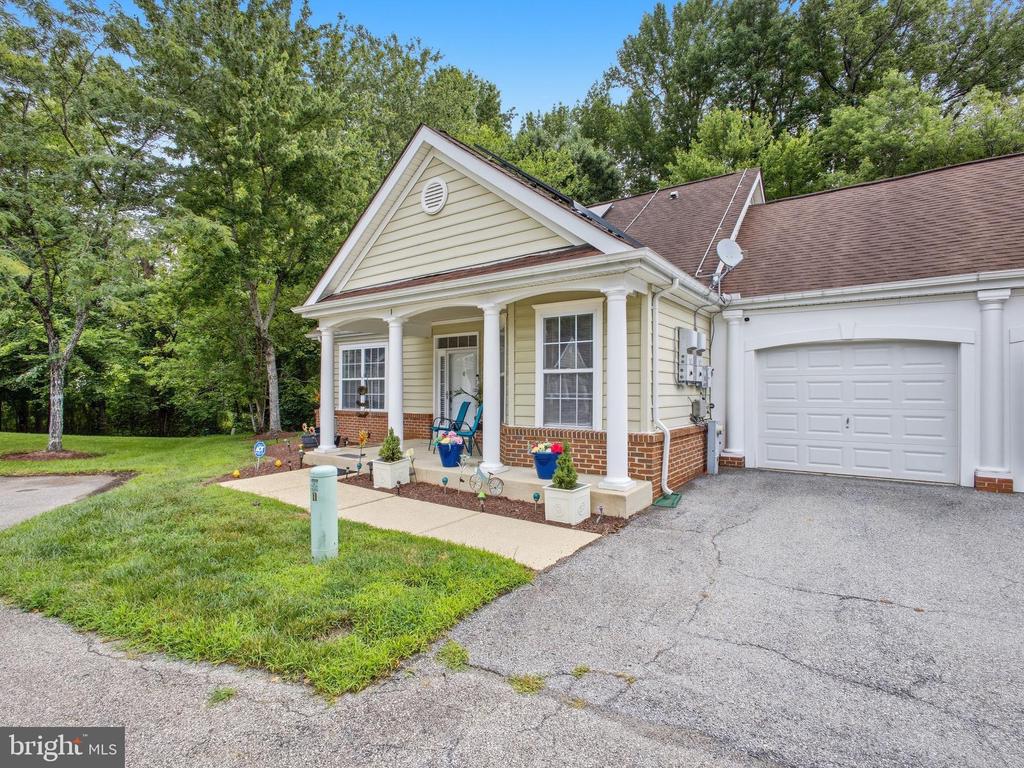 1 ROSEBUD COURT