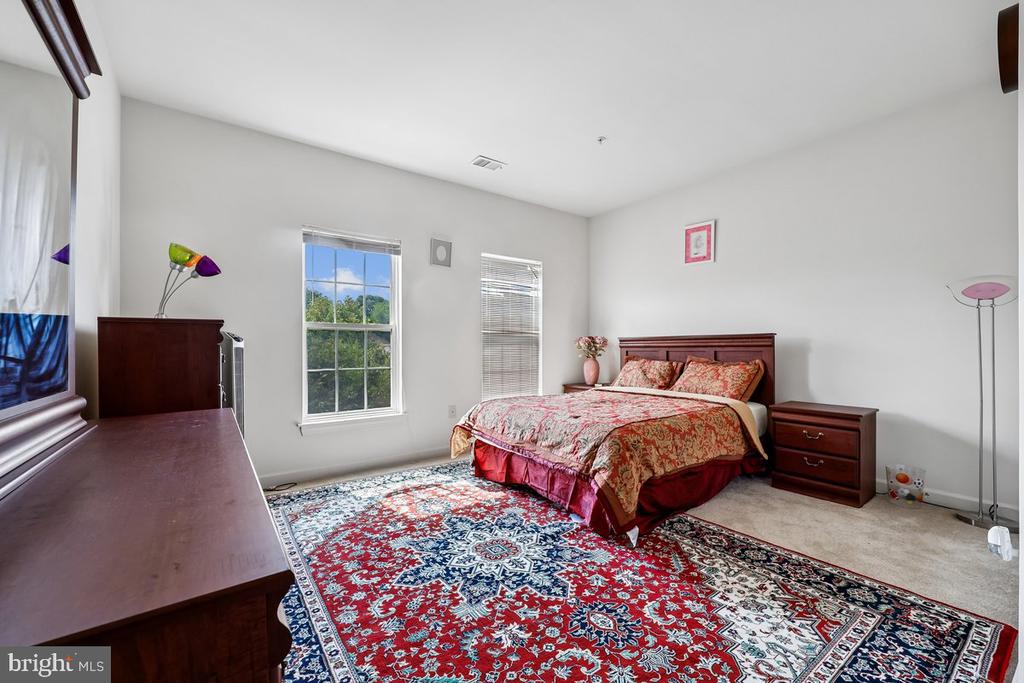 7314 CALEDON COURT