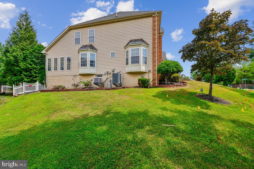 7314 CALEDON COURT