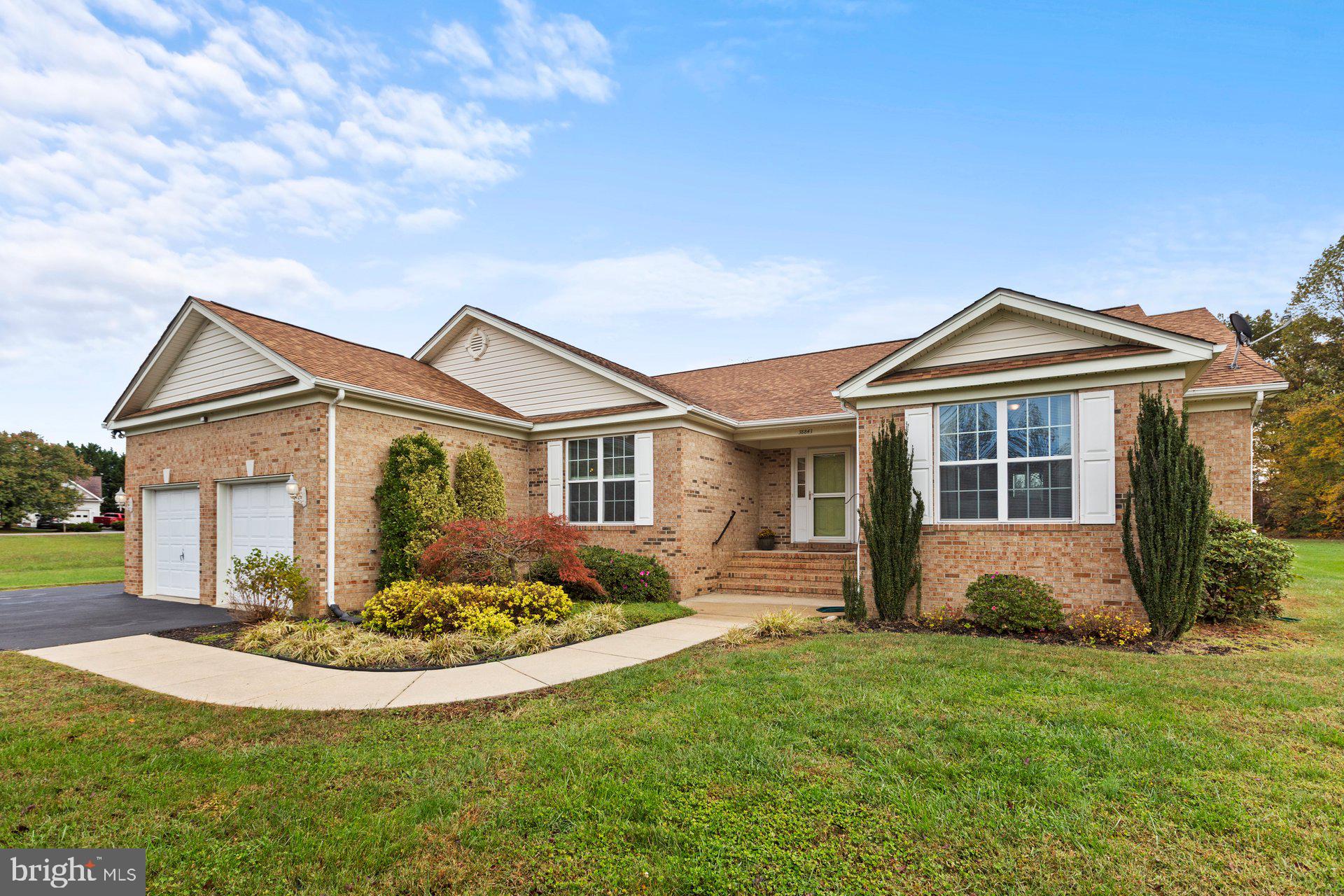 38843 Hidden Pond Court