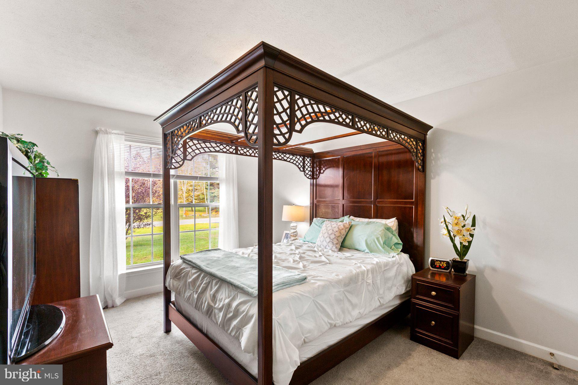 38843 Hidden Pond Court