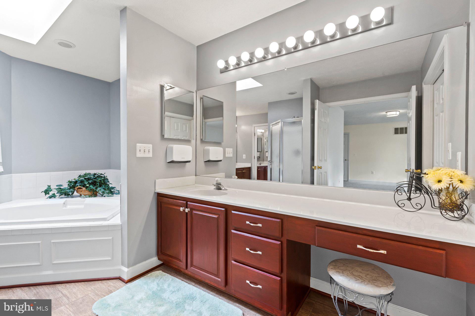 38843 Hidden Pond Court