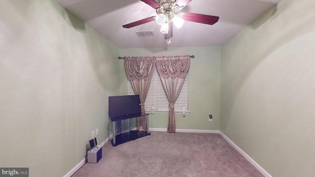 46442 MUNLEY LANE