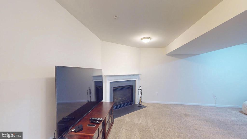 46442 MUNLEY LANE