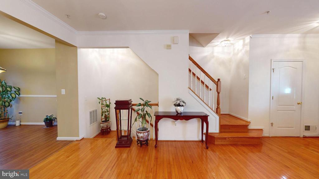 46442 MUNLEY LANE