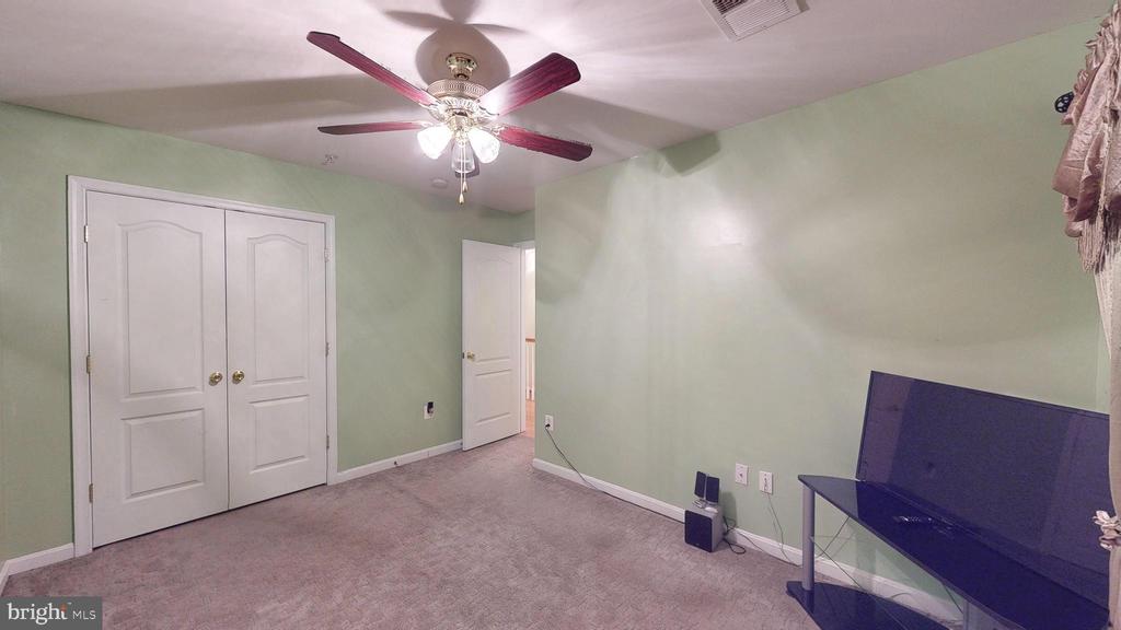 46442 MUNLEY LANE