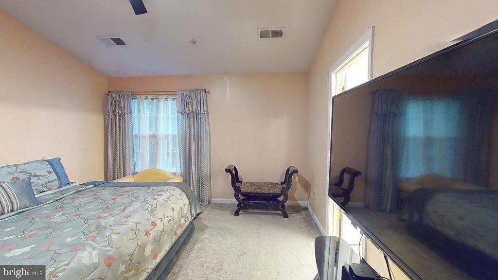 46442 MUNLEY LANE