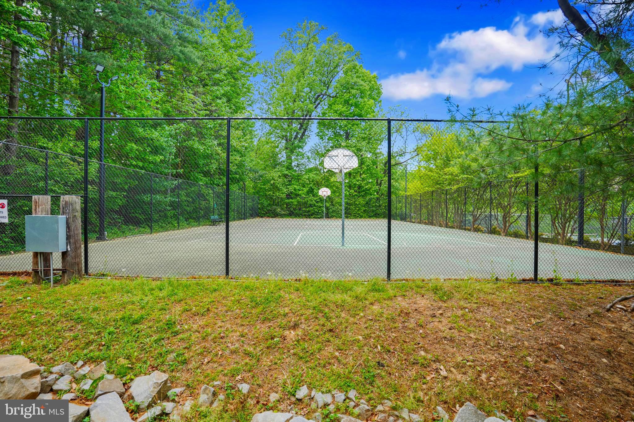 3613 GUNSTON ROAD