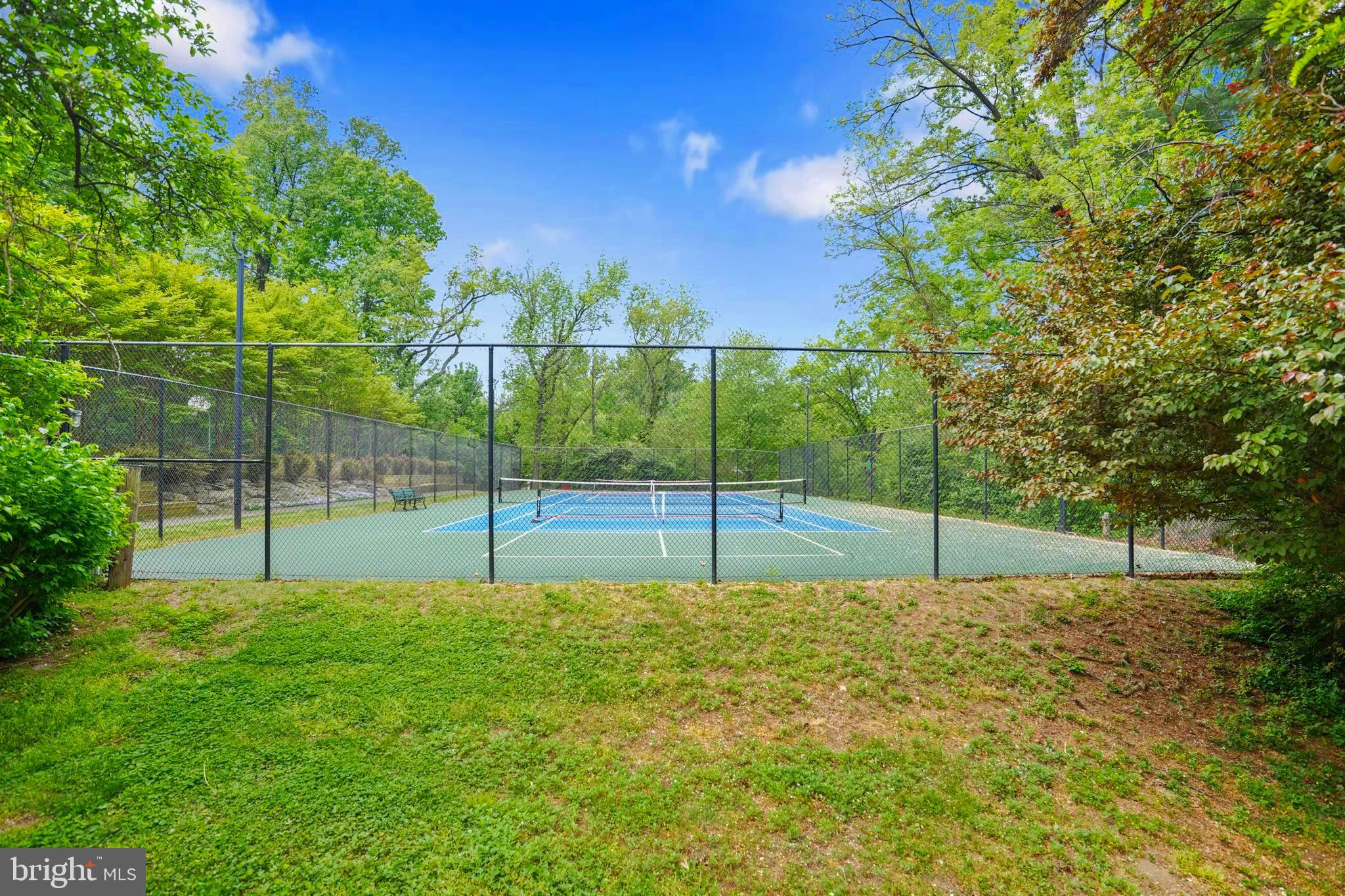 3613 GUNSTON ROAD