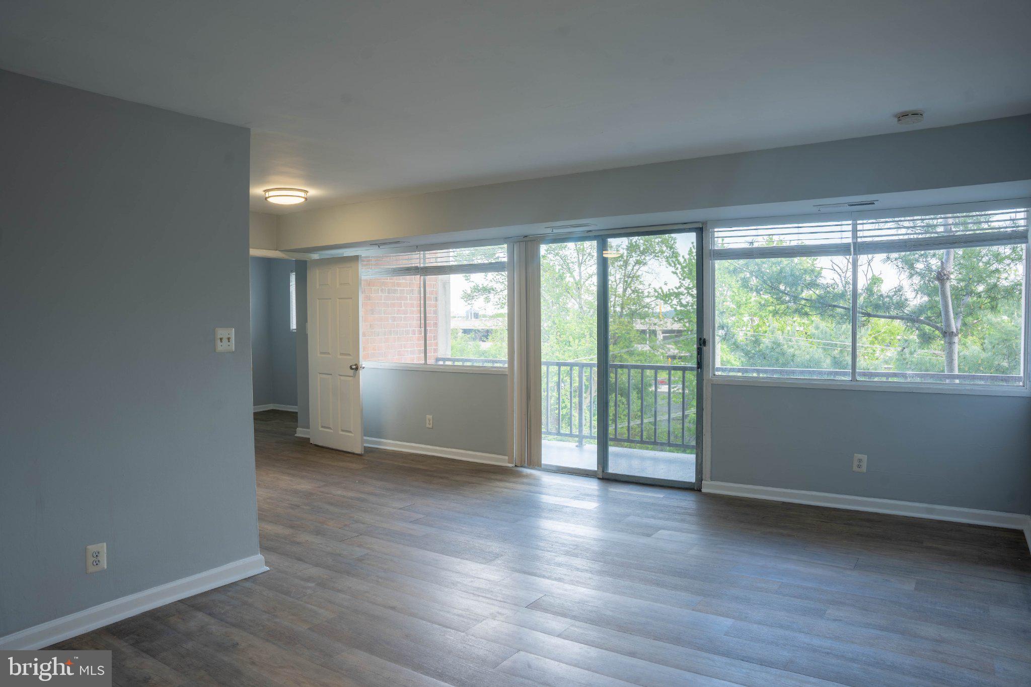 5801 QUANTRELL AVENUE 306
