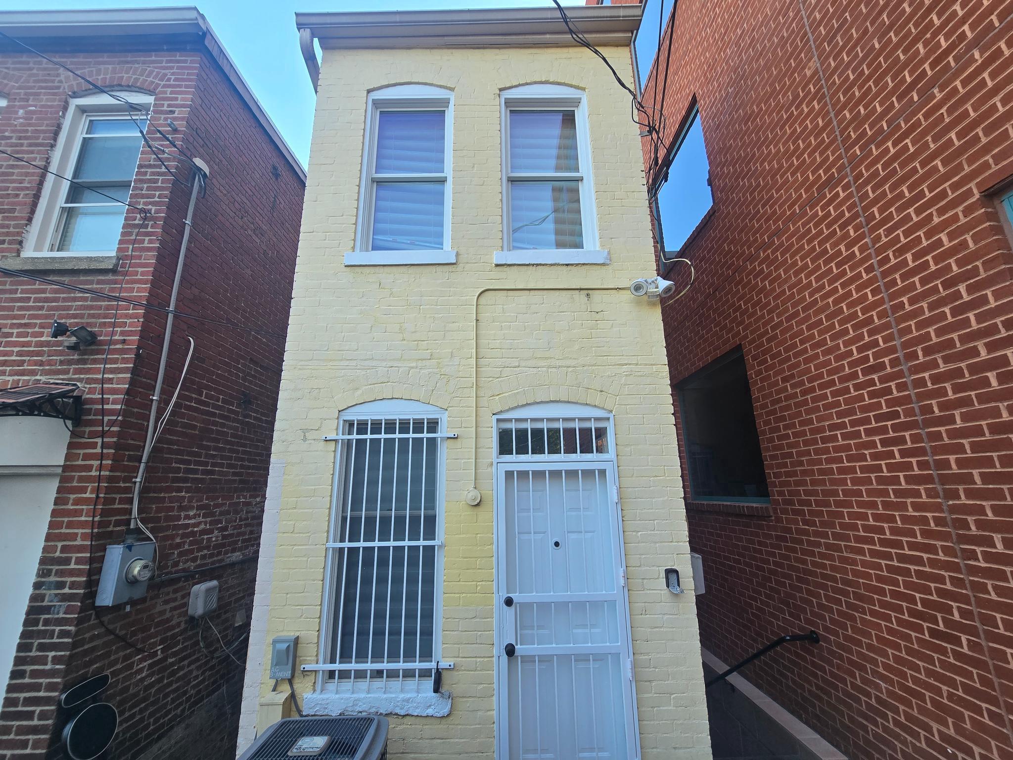 1525 KING STREET