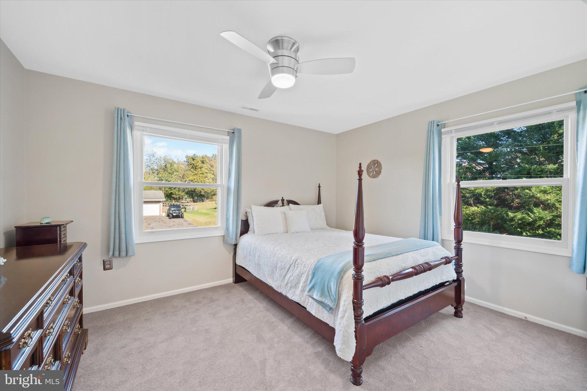 19470 WILLIAMS DRIVE