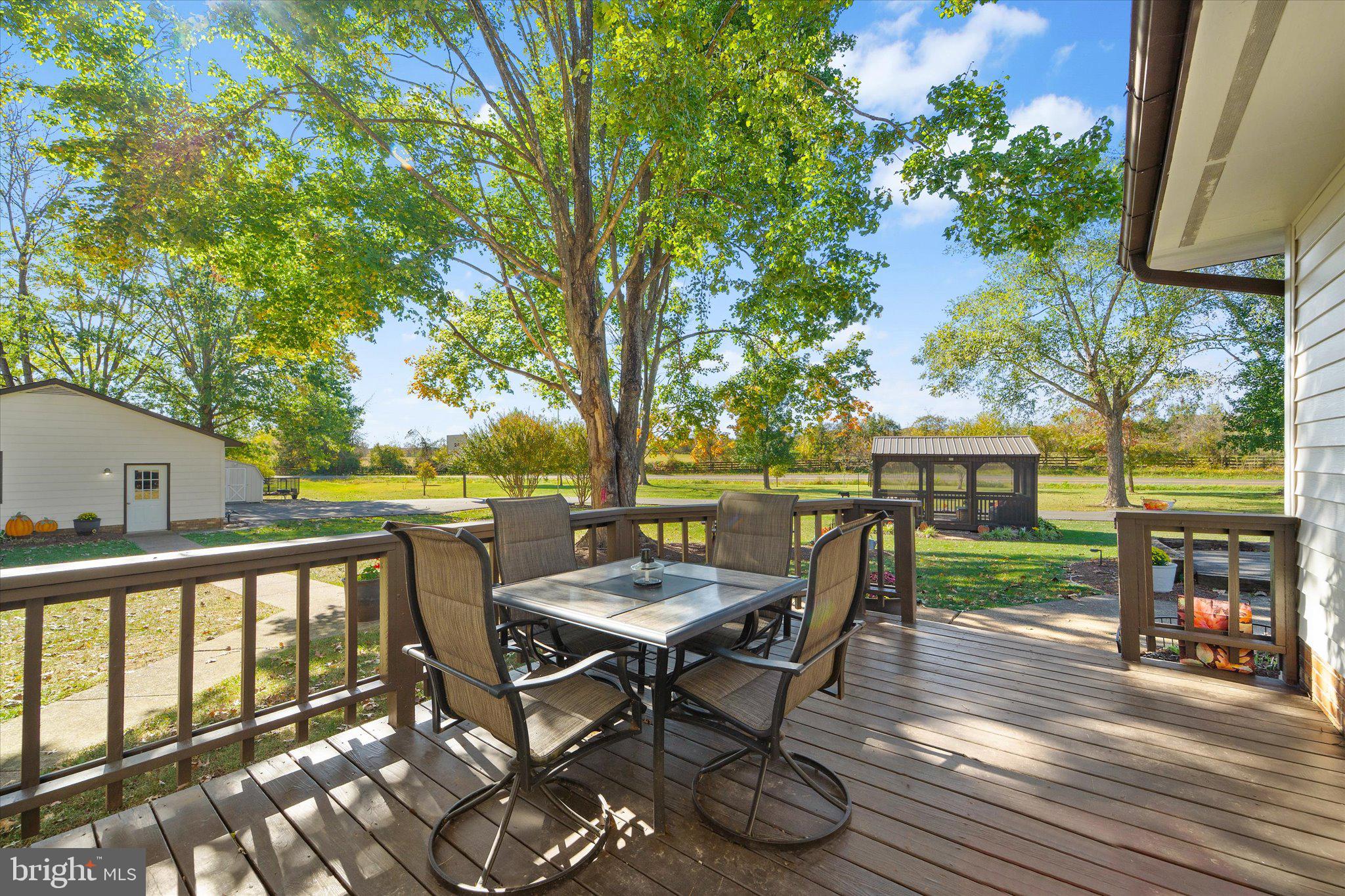 19470 WILLIAMS DRIVE