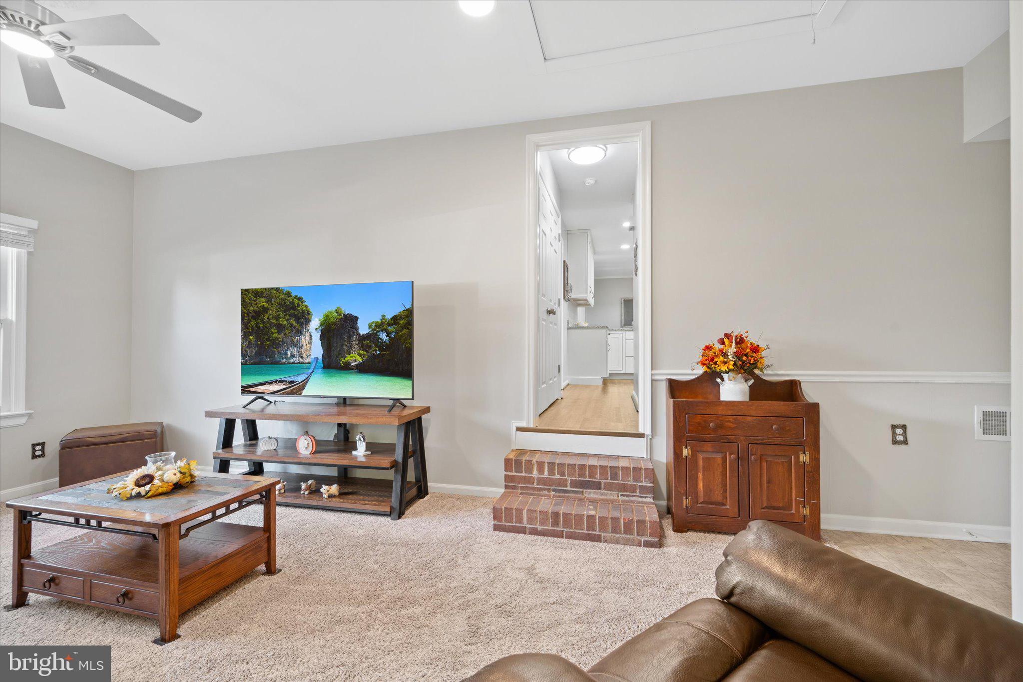 19470 WILLIAMS DRIVE