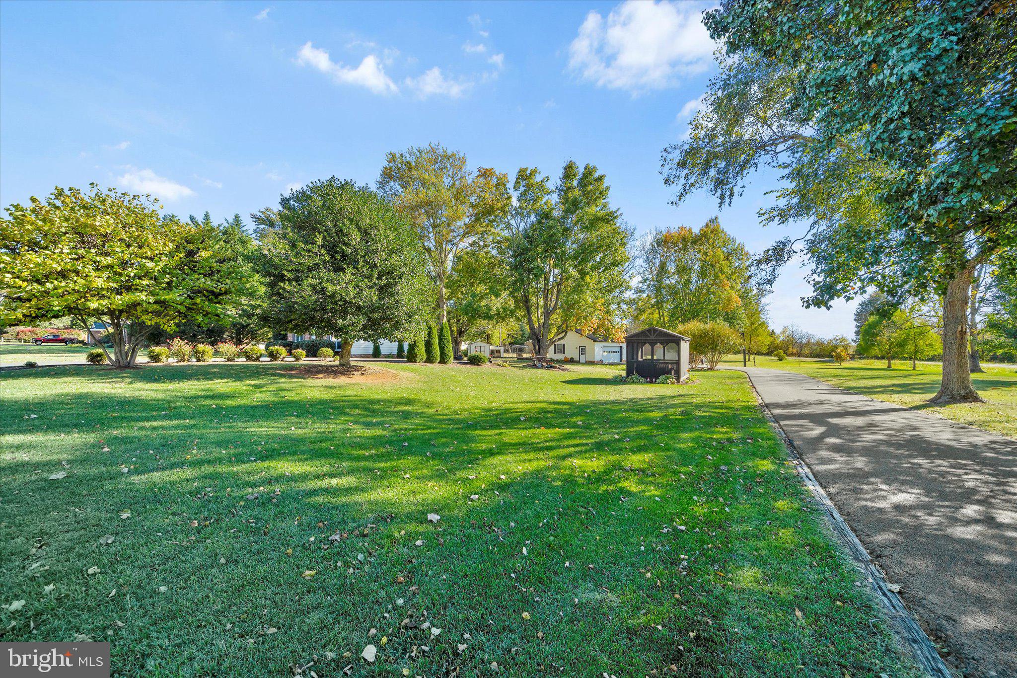 19470 WILLIAMS DRIVE