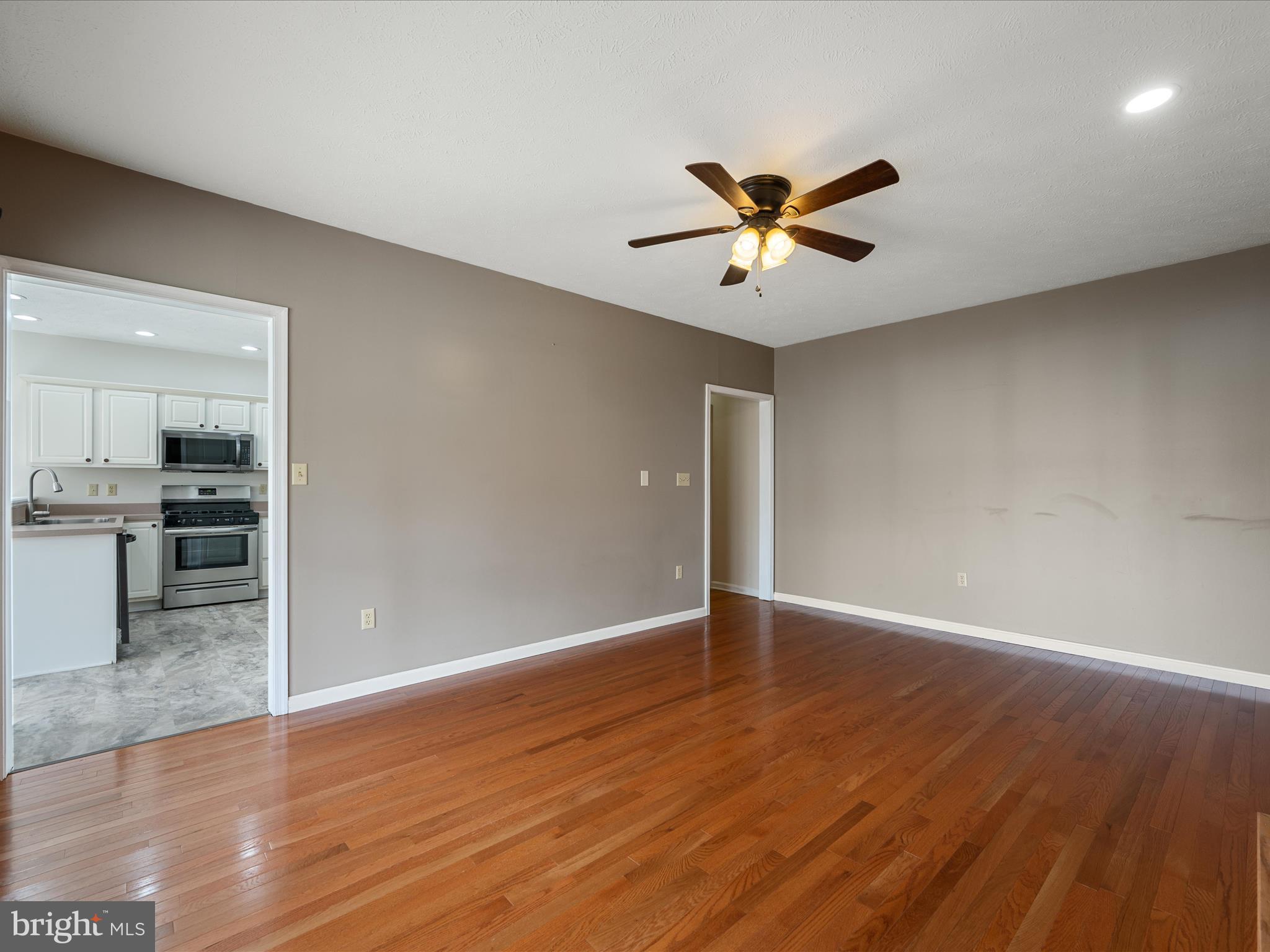 111 Cannon Cir