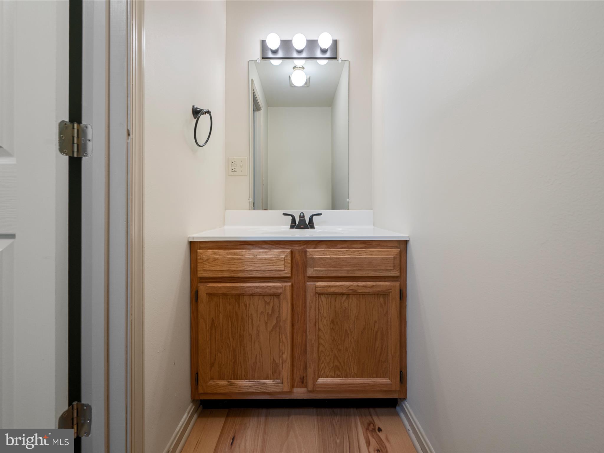 111 Cannon Cir