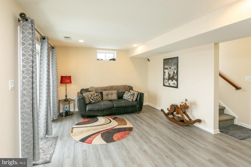 224 MORLYN DRIVE