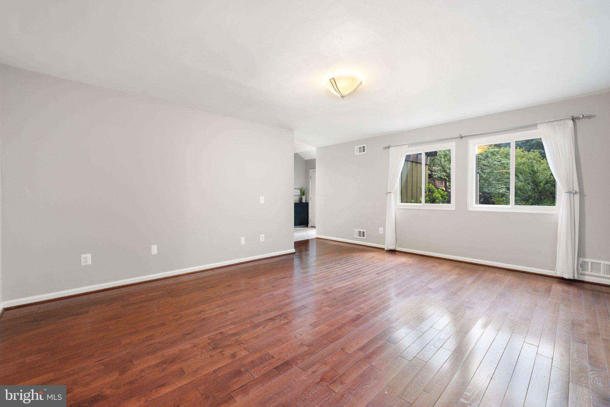 2211 Wheelwright Court