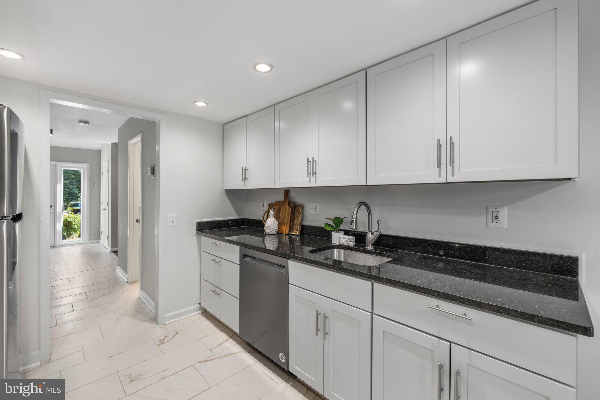 2211 Wheelwright Court