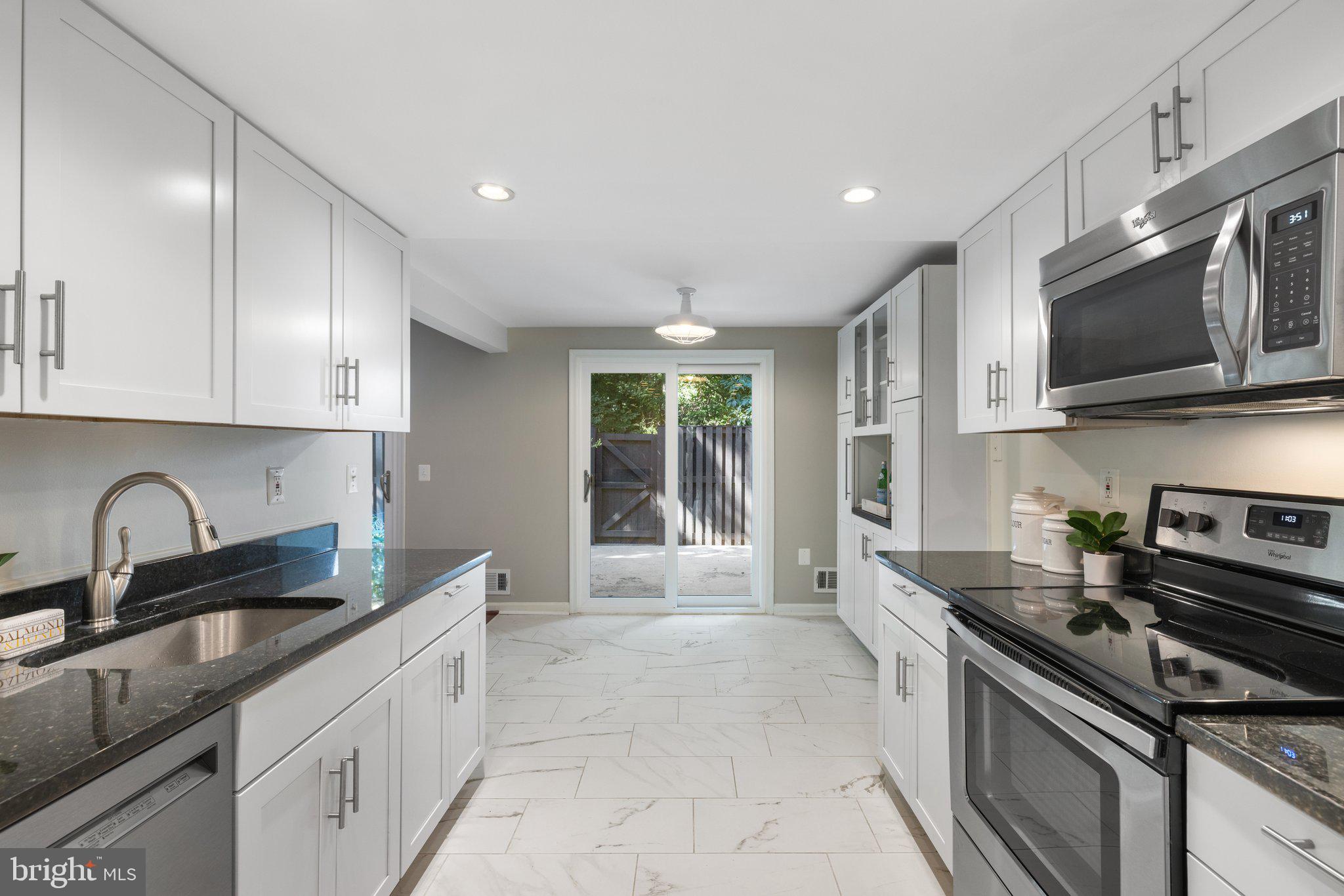 2211 Wheelwright Court