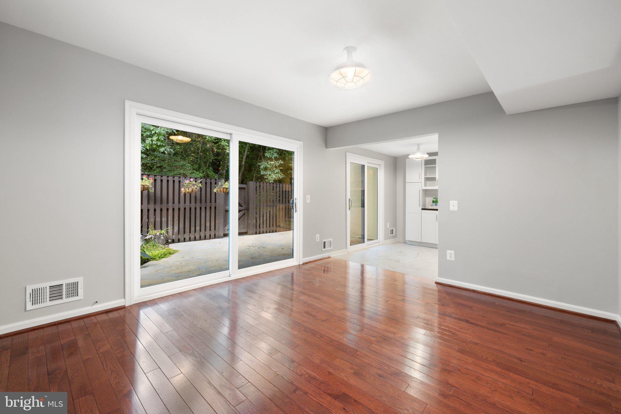 2211 Wheelwright Court