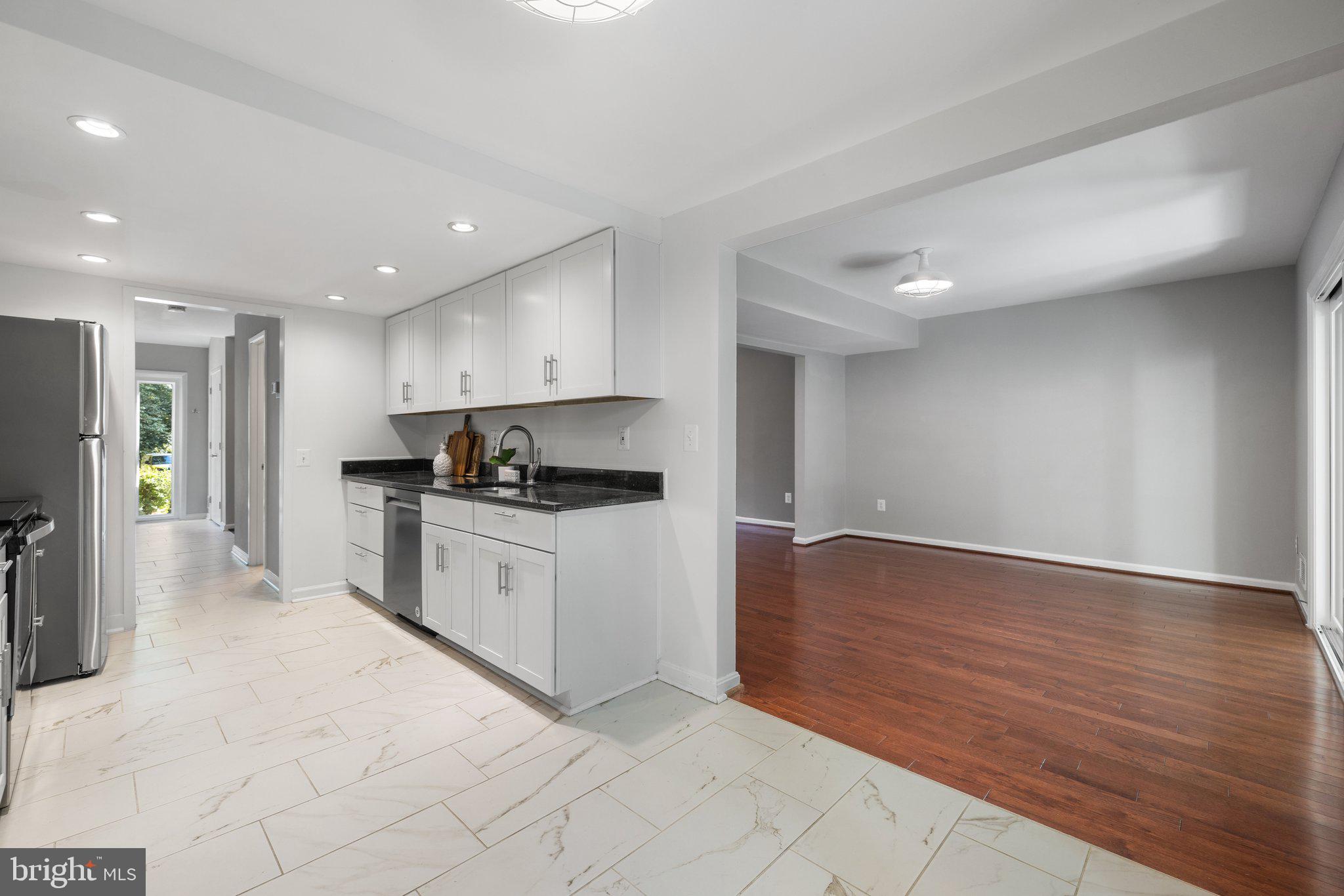2211 Wheelwright Court