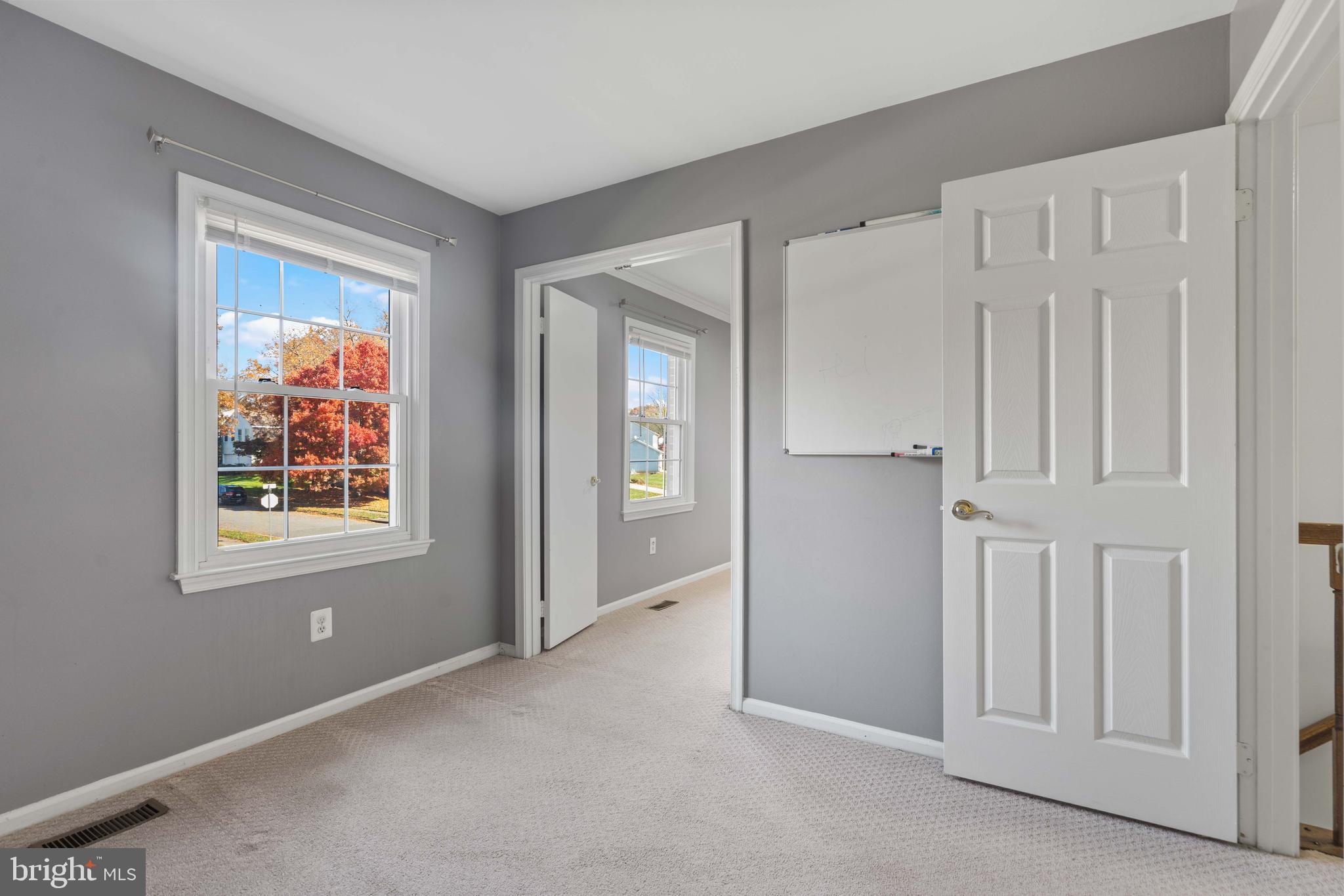 2621 JOHN MILTON DR