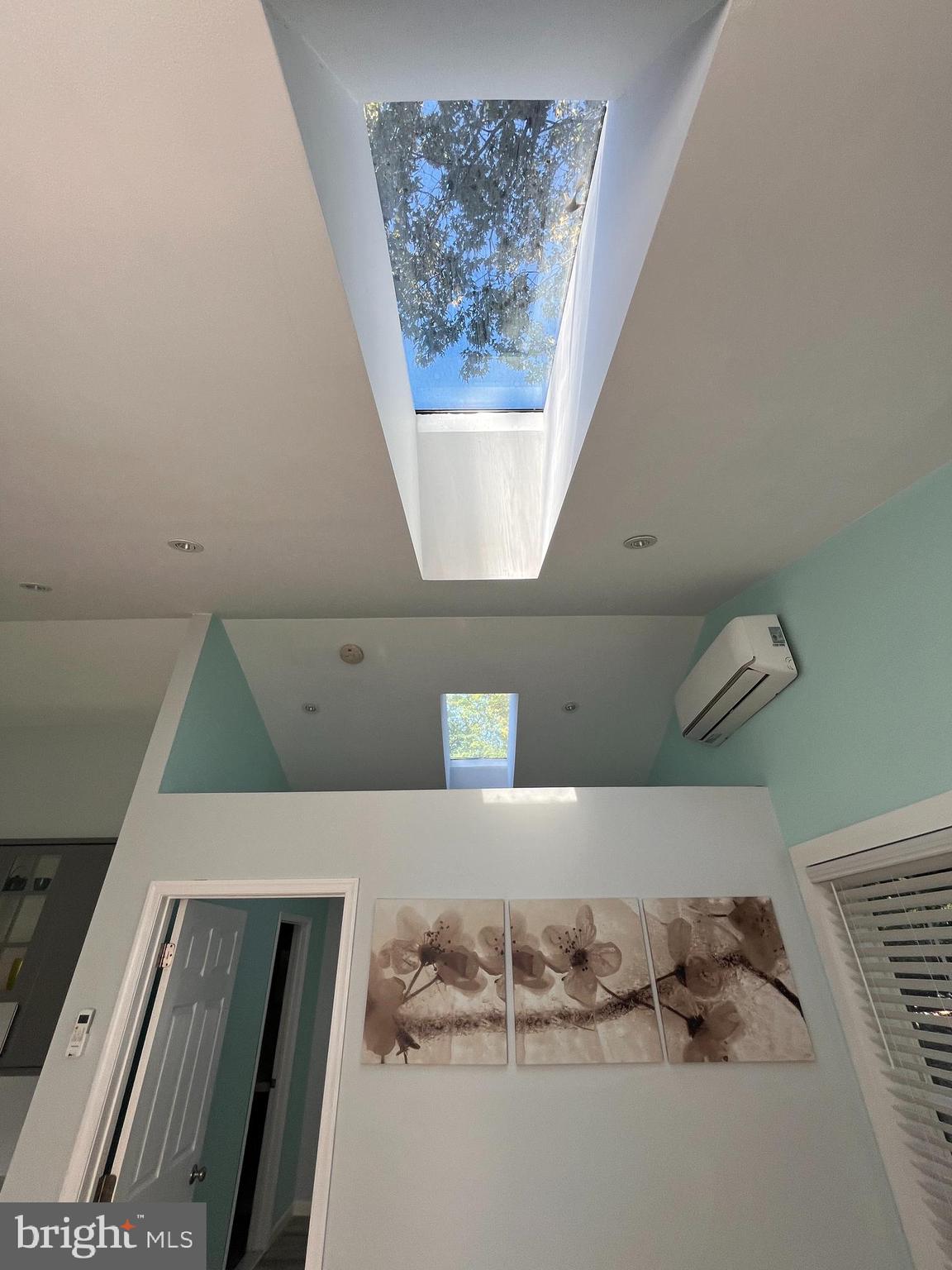 5350 GAINSBOROUGH DR