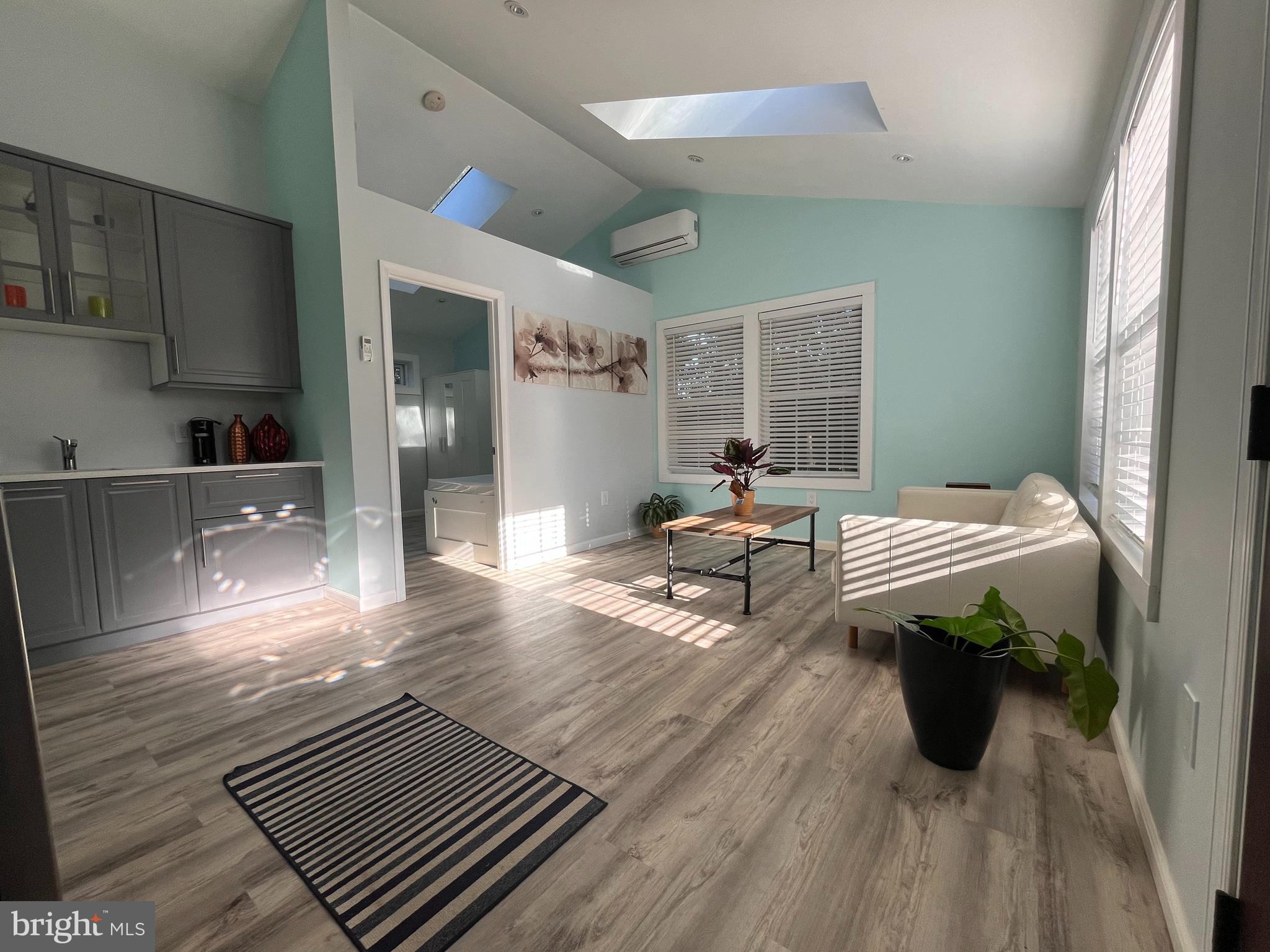 5350 GAINSBOROUGH DR