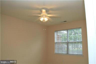 12901 CENTRE PARK CIR #115