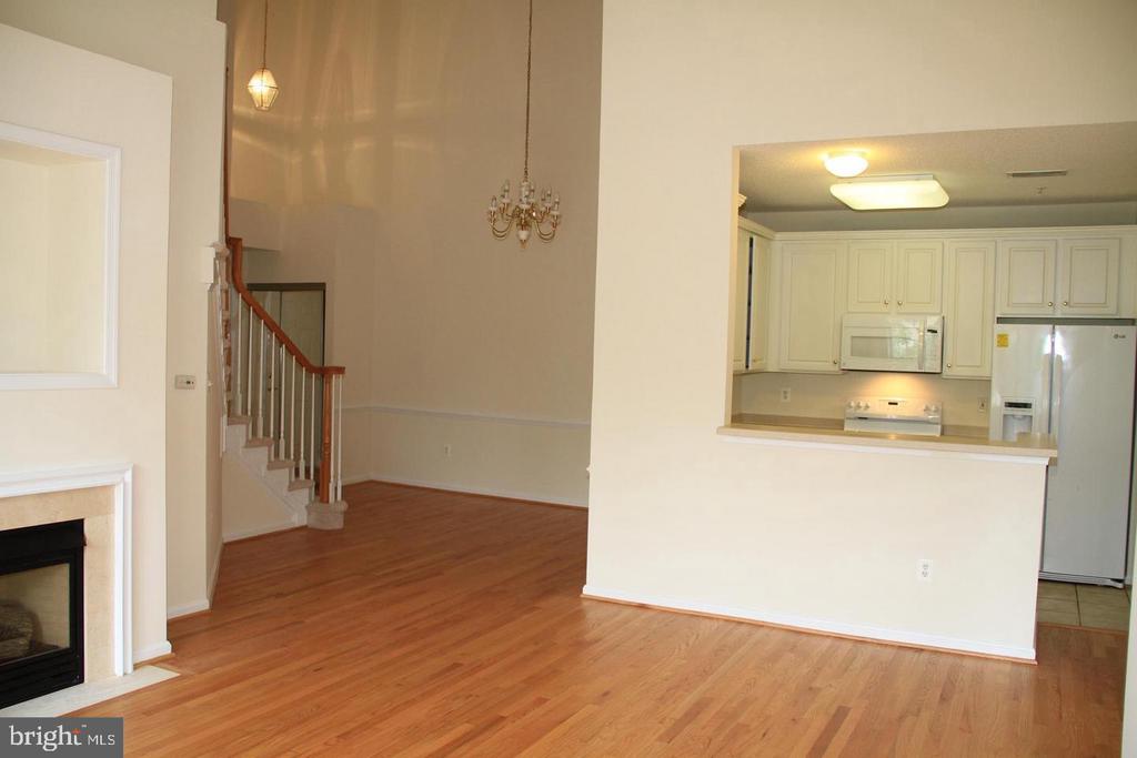 12185 ABINGTON HALL PL #304