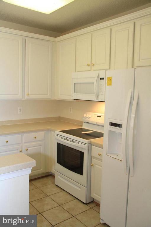 12185 ABINGTON HALL PL #304