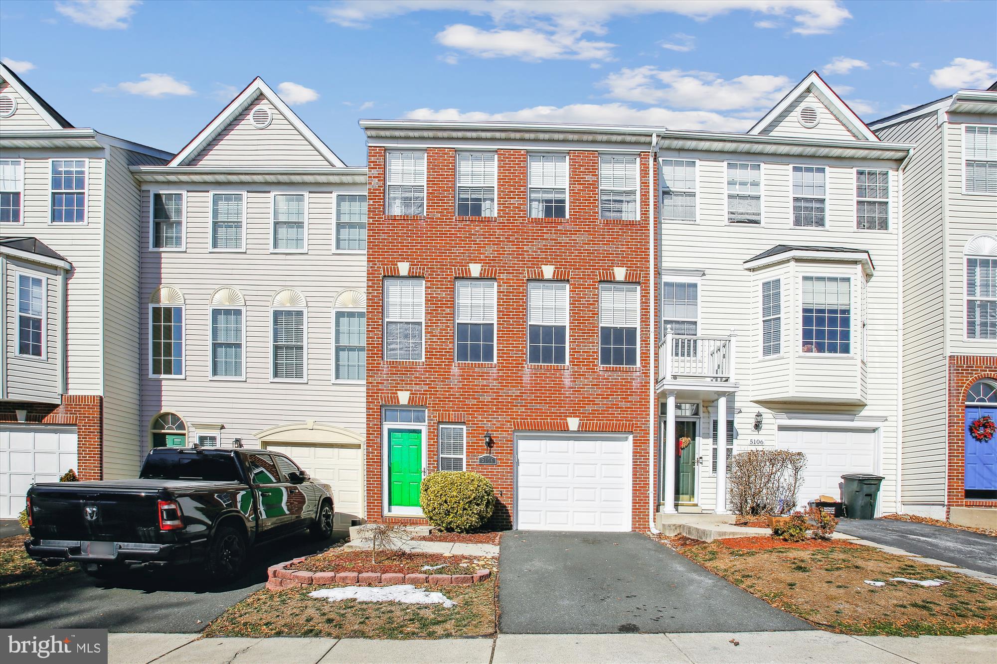 5104 BALLYCASTLE CIR
