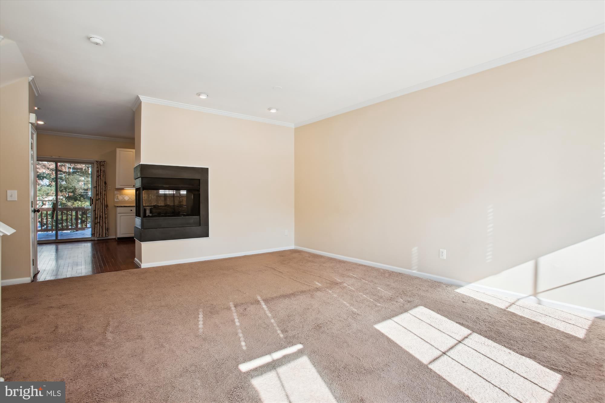 5104 BALLYCASTLE CIR