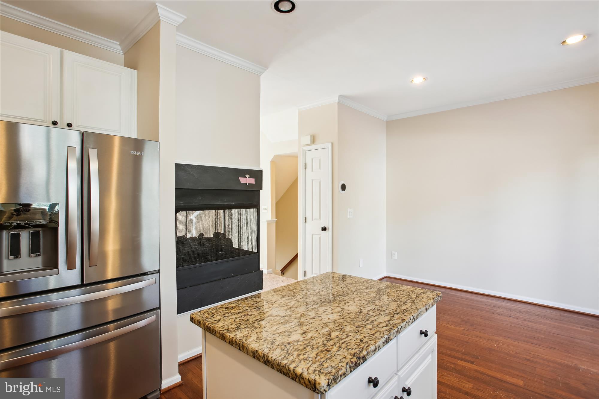 5104 BALLYCASTLE CIR
