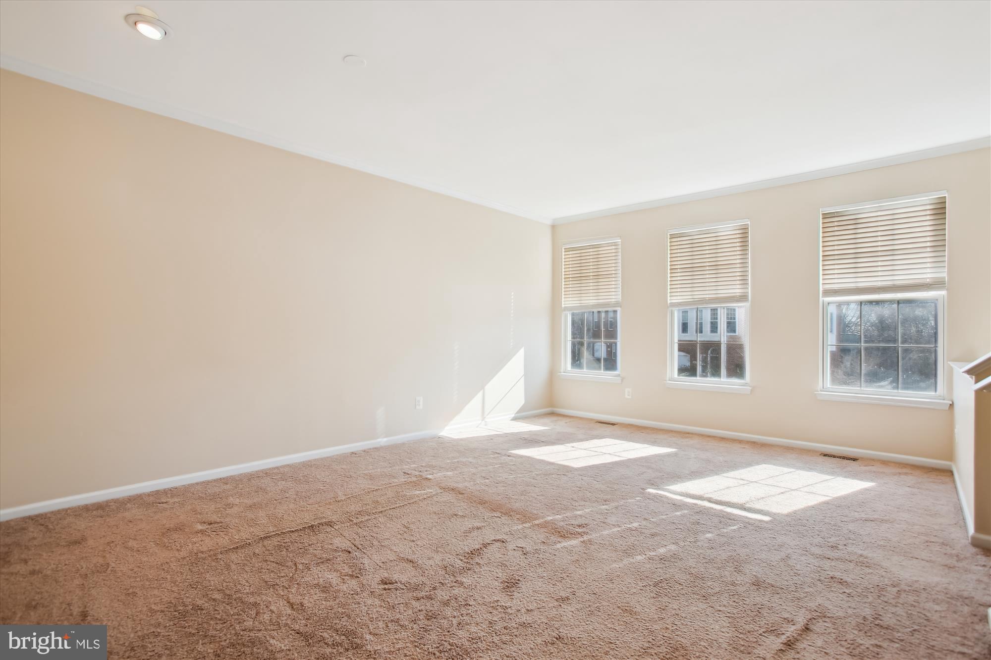 5104 BALLYCASTLE CIR