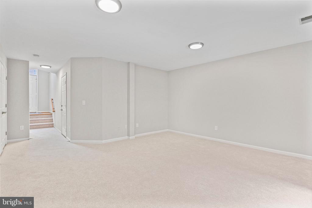 1271 WILD HAWTHORN WAY