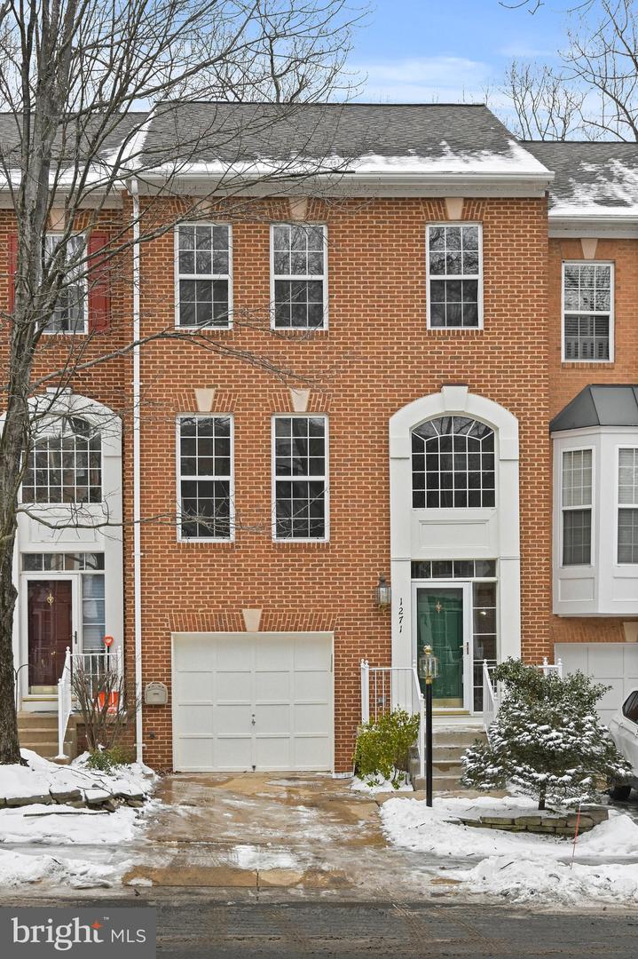 1271 WILD HAWTHORN WAY