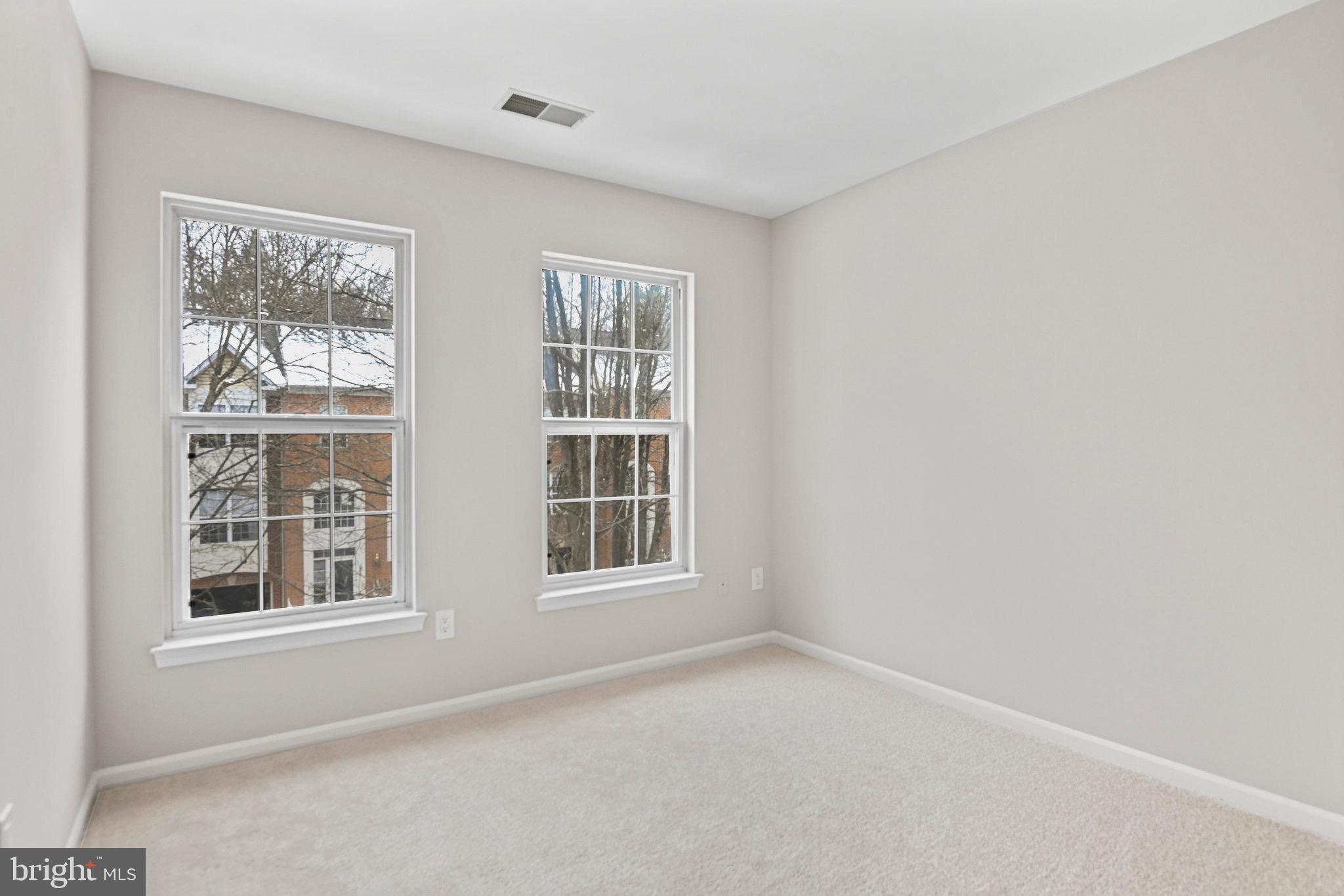 1271 WILD HAWTHORN WAY
