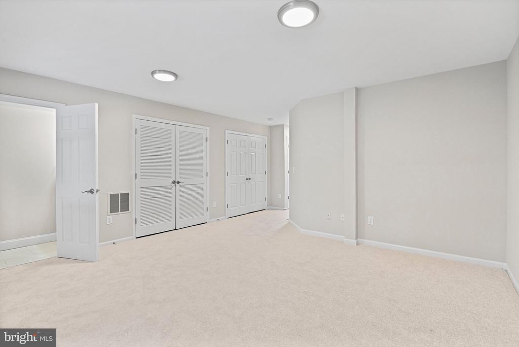 1271 WILD HAWTHORN WAY