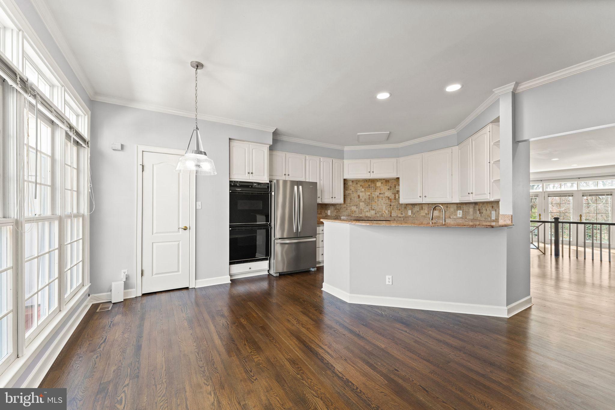 12831 DOGWOOD HILLS LN