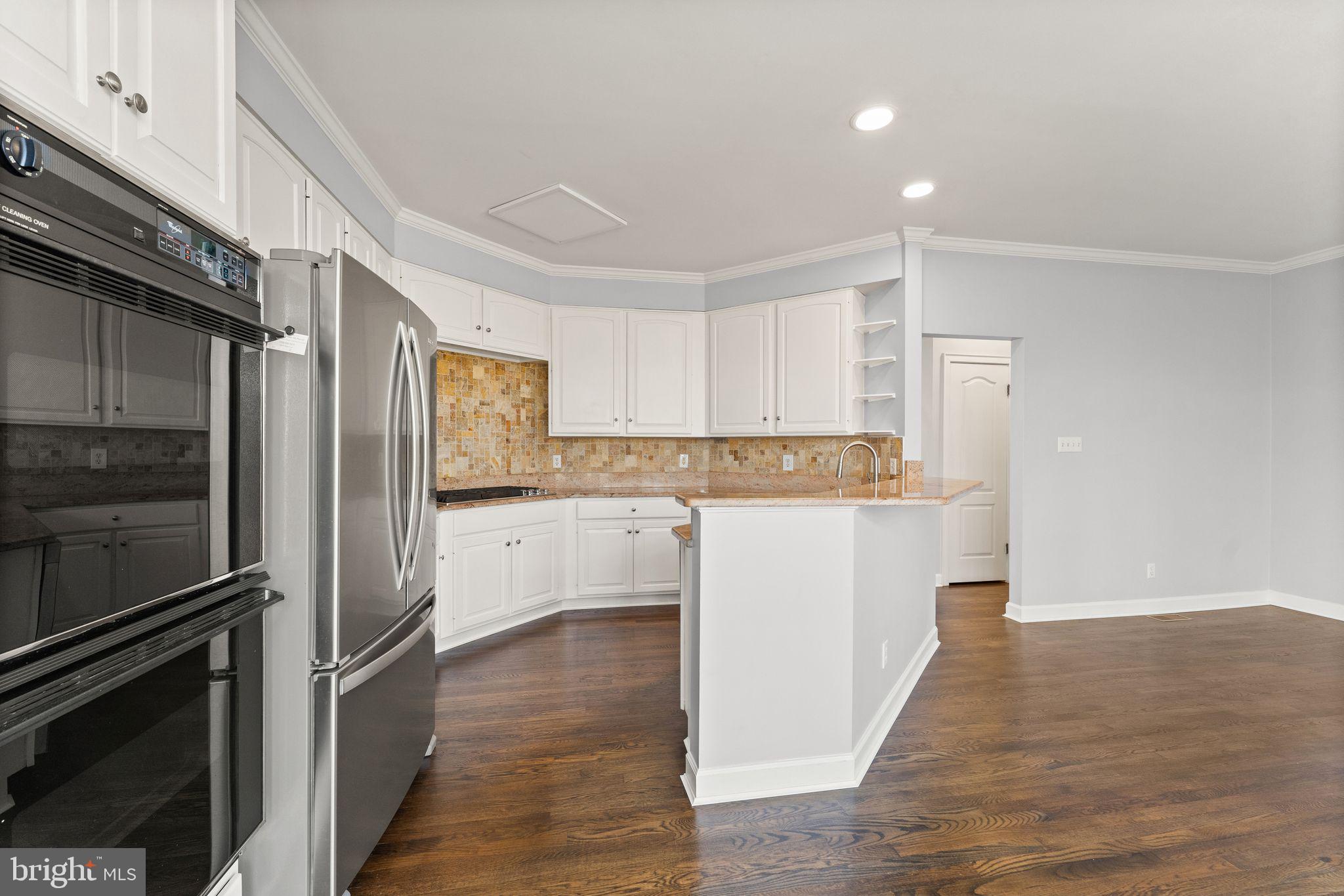 12831 DOGWOOD HILLS LN