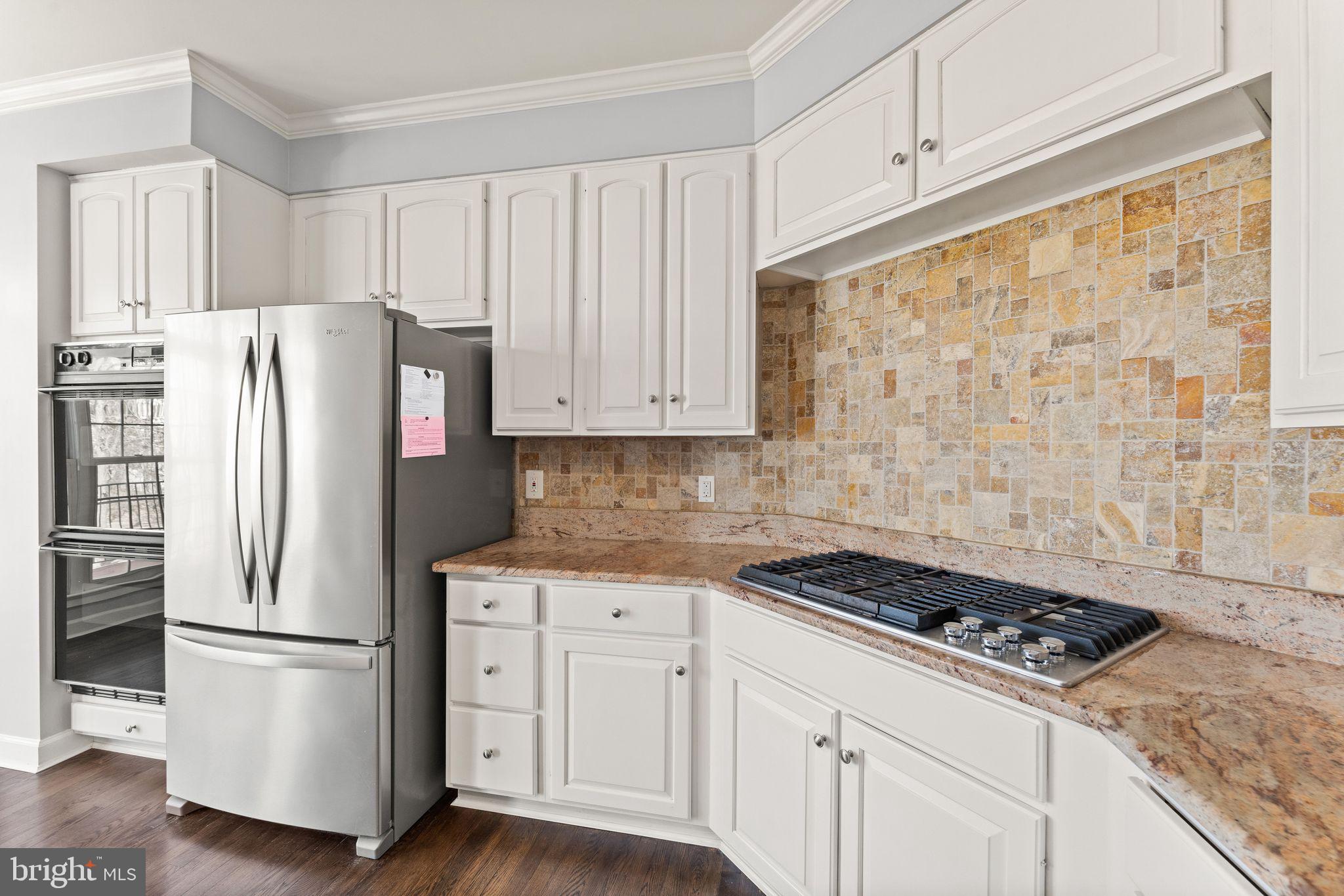 12831 DOGWOOD HILLS LN