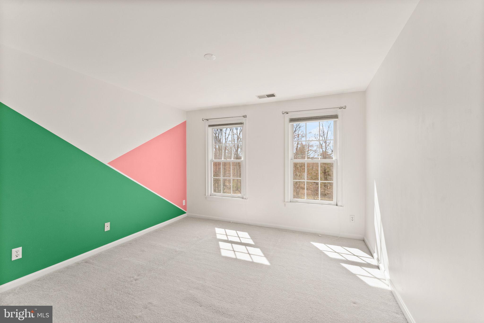 12831 DOGWOOD HILLS LN