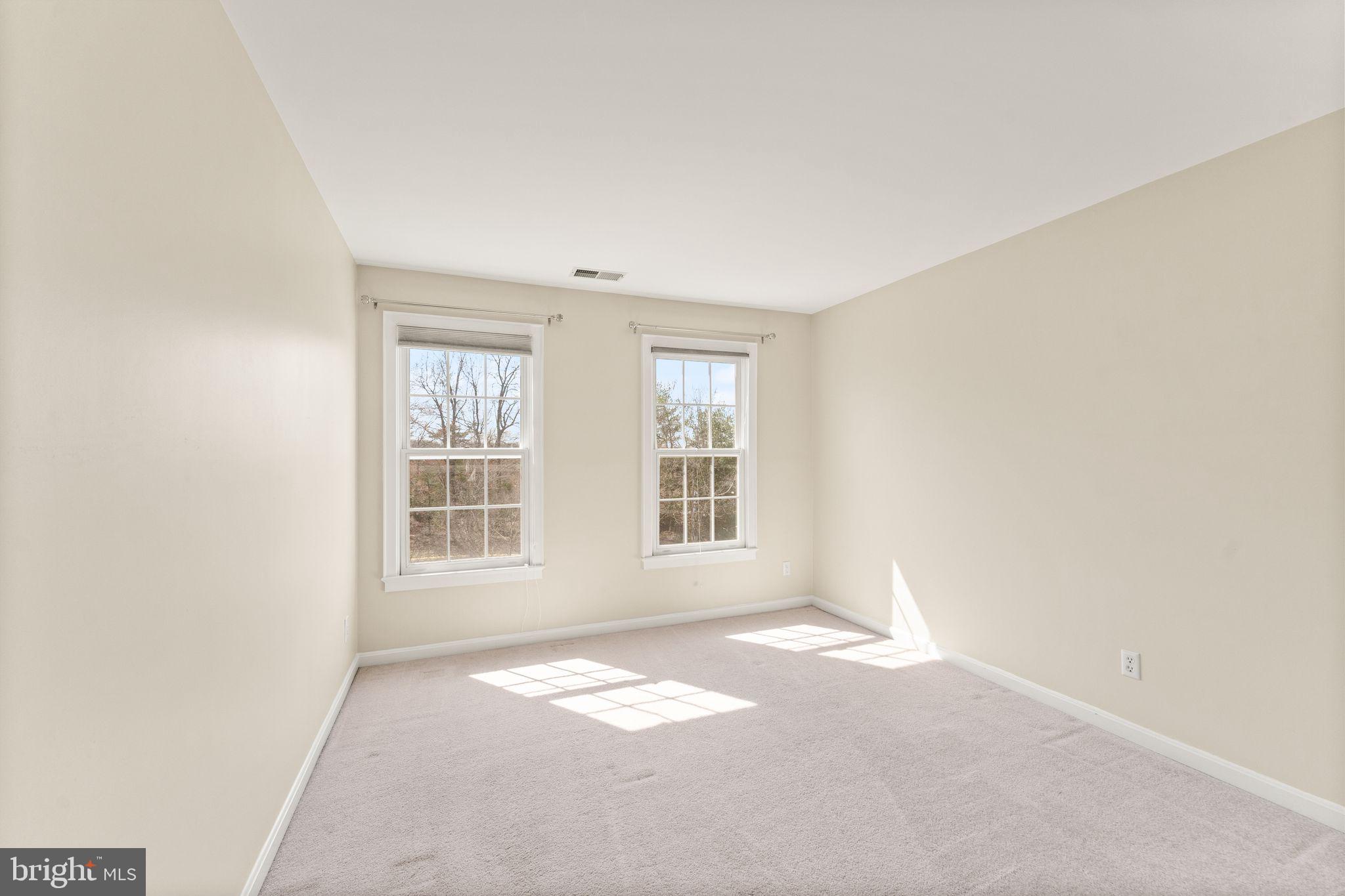 12831 DOGWOOD HILLS LN